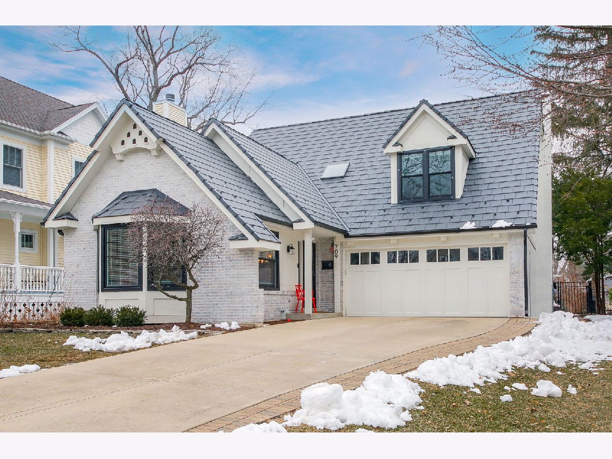  For Sale Glen Ellyn Illinois, 709 Pleasant Avenue