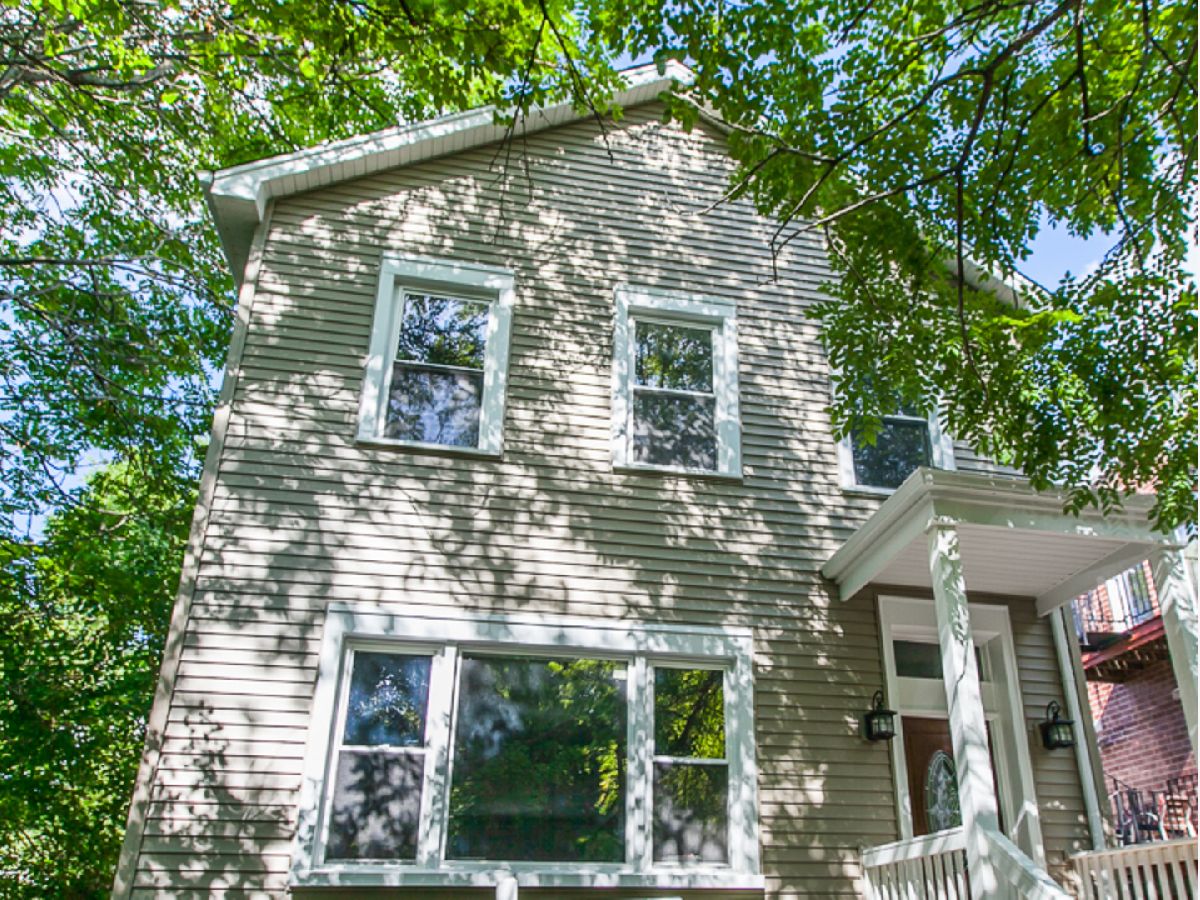  For Sale Chicago Illinois, 806 Oakley Boulevard