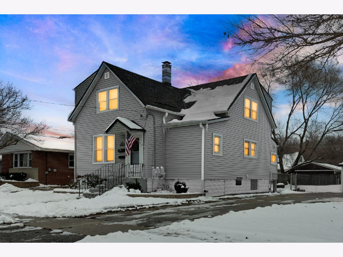  For Sale Thornton Illinois, 205 Blackstone Street