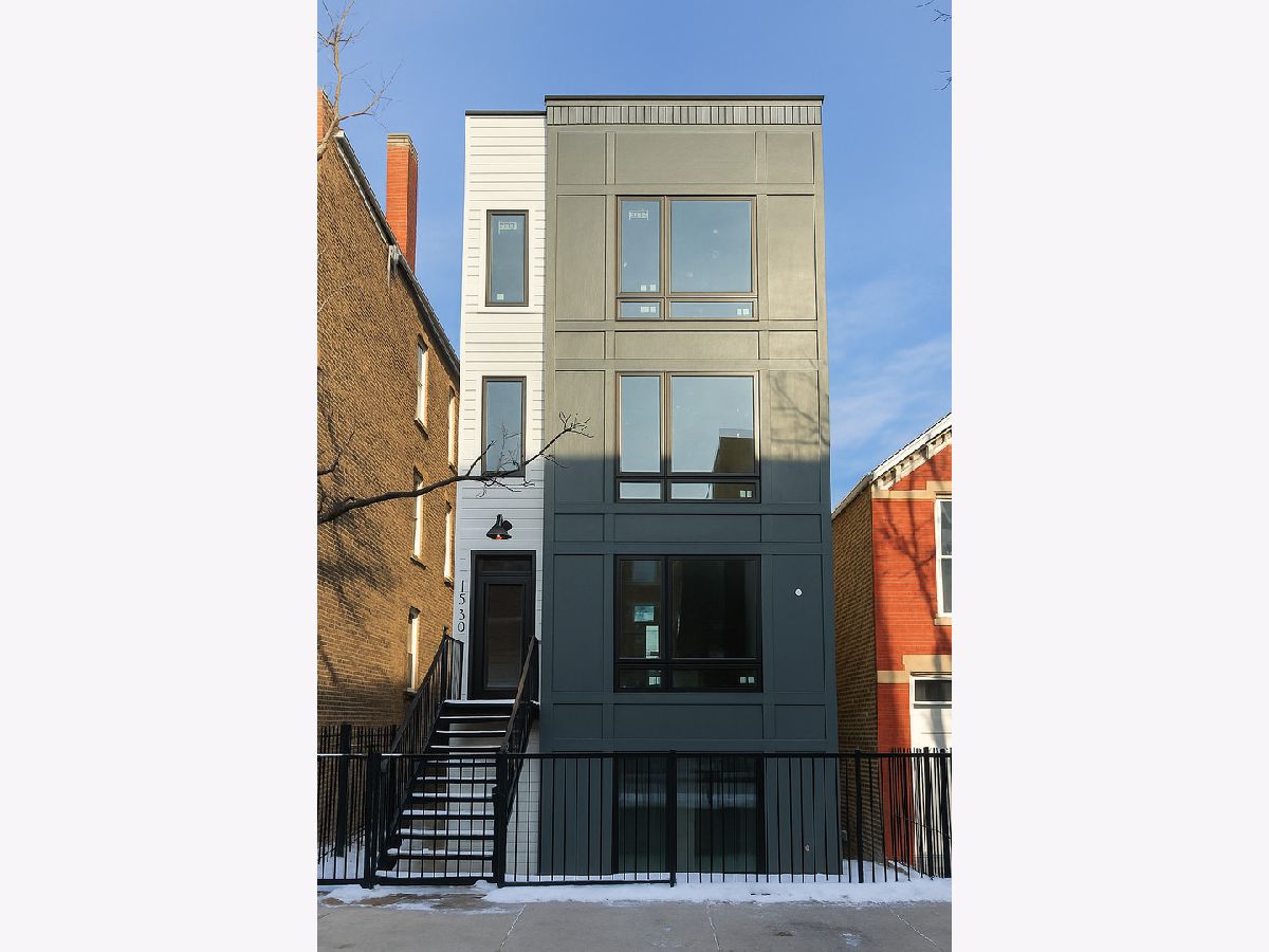  For Sale Chicago Illinois, 1530 18th Place