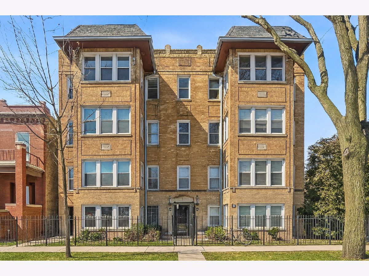  For Sale Chicago Illinois, 2452 Lawndale Avenue