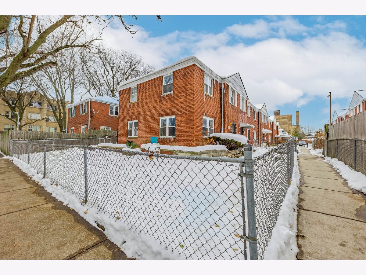  Rented Chicago Illinois, 3941 Ainslie