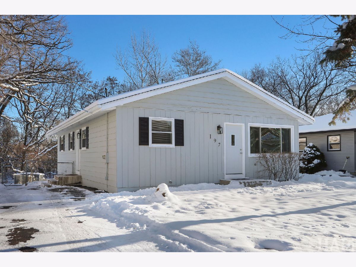  For Sale Antioch Illinois, 197 Maplewood Drive
