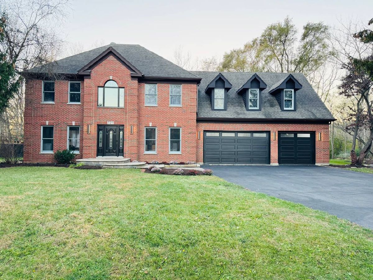  For Sale Island Lake Illinois, 720 Tulip Circle