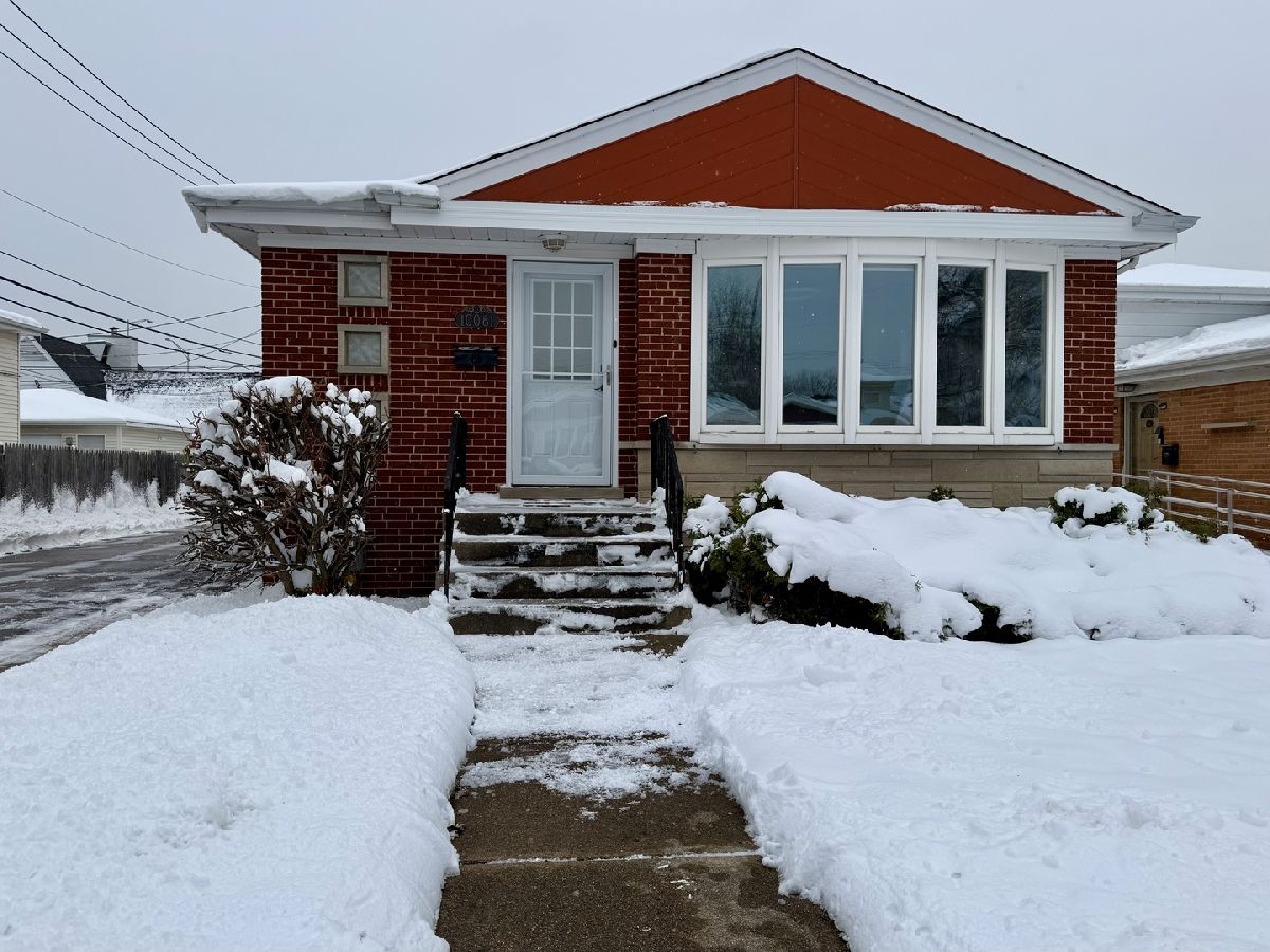  For Rent Skokie Illinois, 10061 Lacrosse