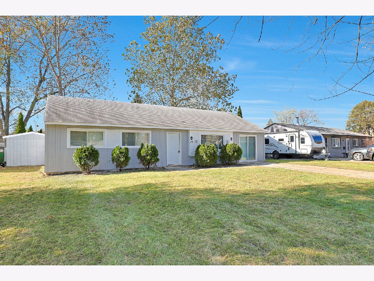  For Sale Montgomery Illinois, 74 Paddock Street