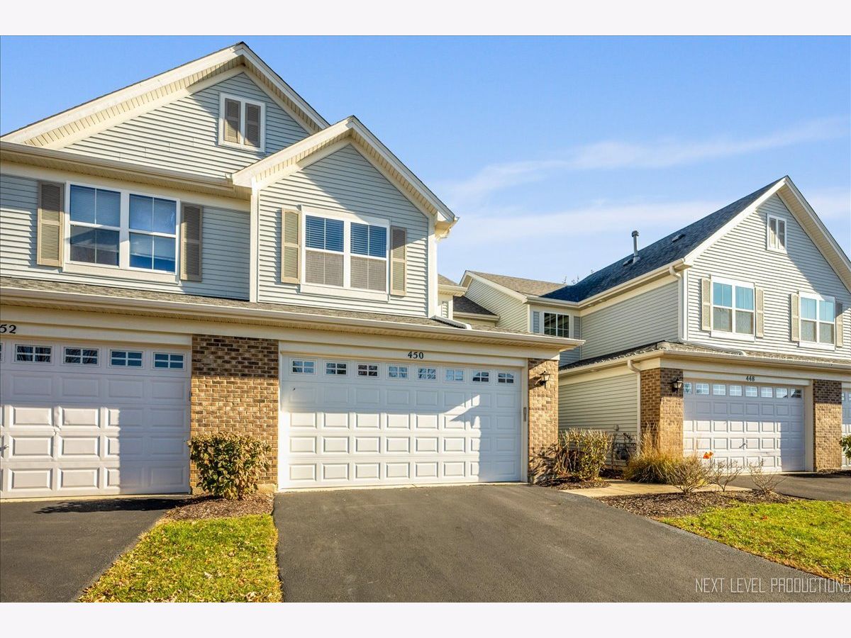  For Rent Oswego Illinois, 450 Majestic