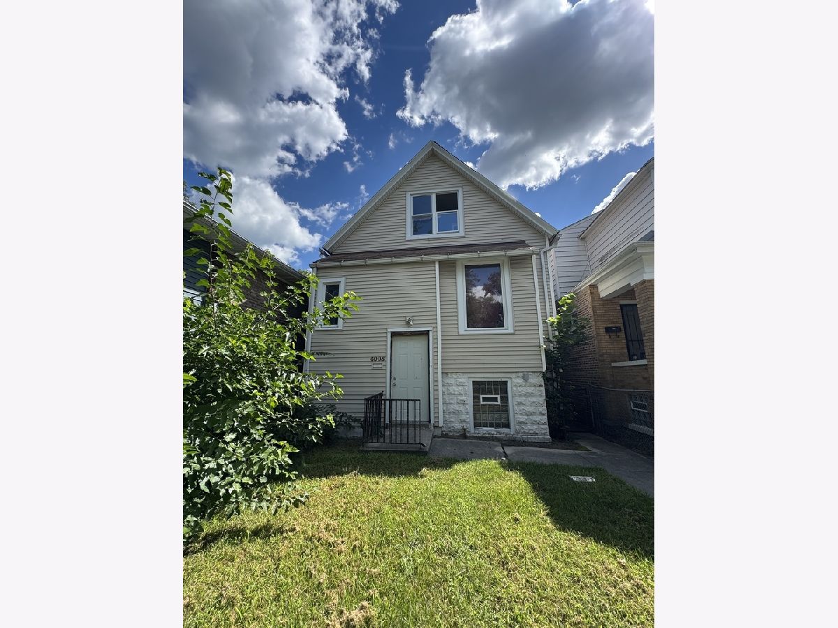  For Sale Chicago Illinois, 6905 Woodlawn Avenue