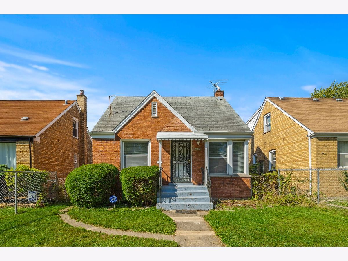  For Sale Chicago Illinois, 12216 Carpenter Street
