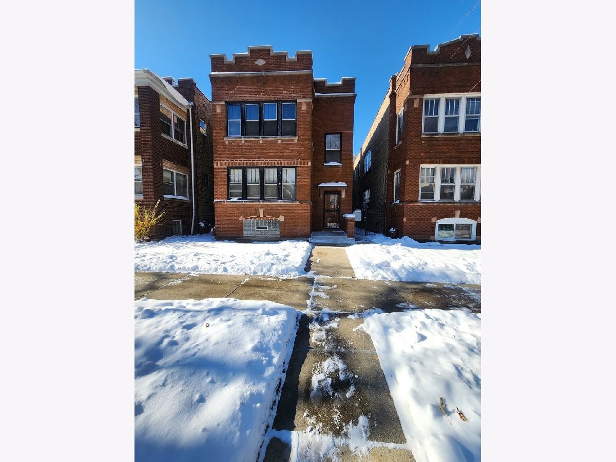  For Sale Chicago Illinois, 1436 Luna Avenue