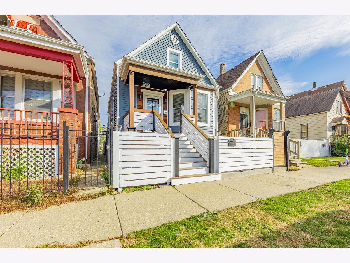  For Sale Chicago Illinois, 7219 Peoria Street