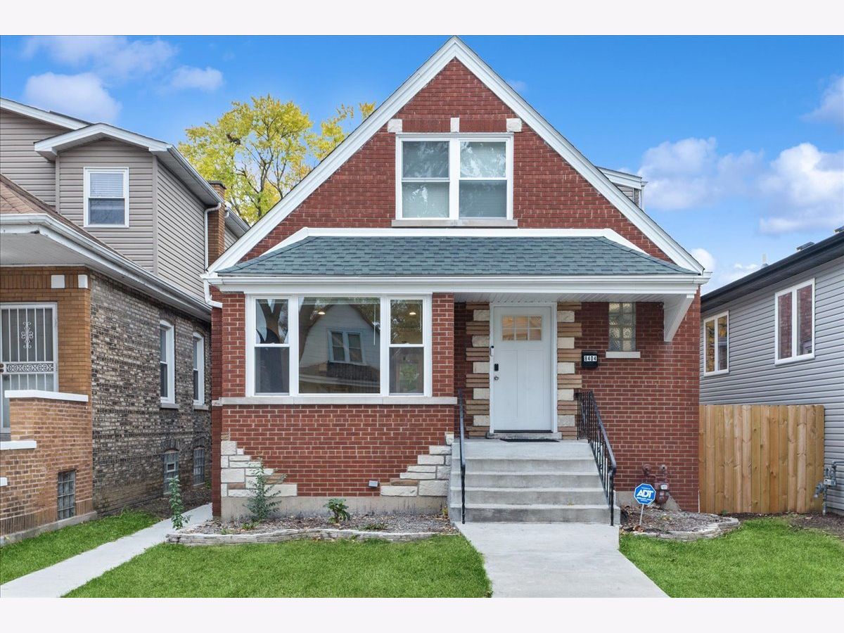  For Sale Chicago Illinois, 8404 Carpenter Street