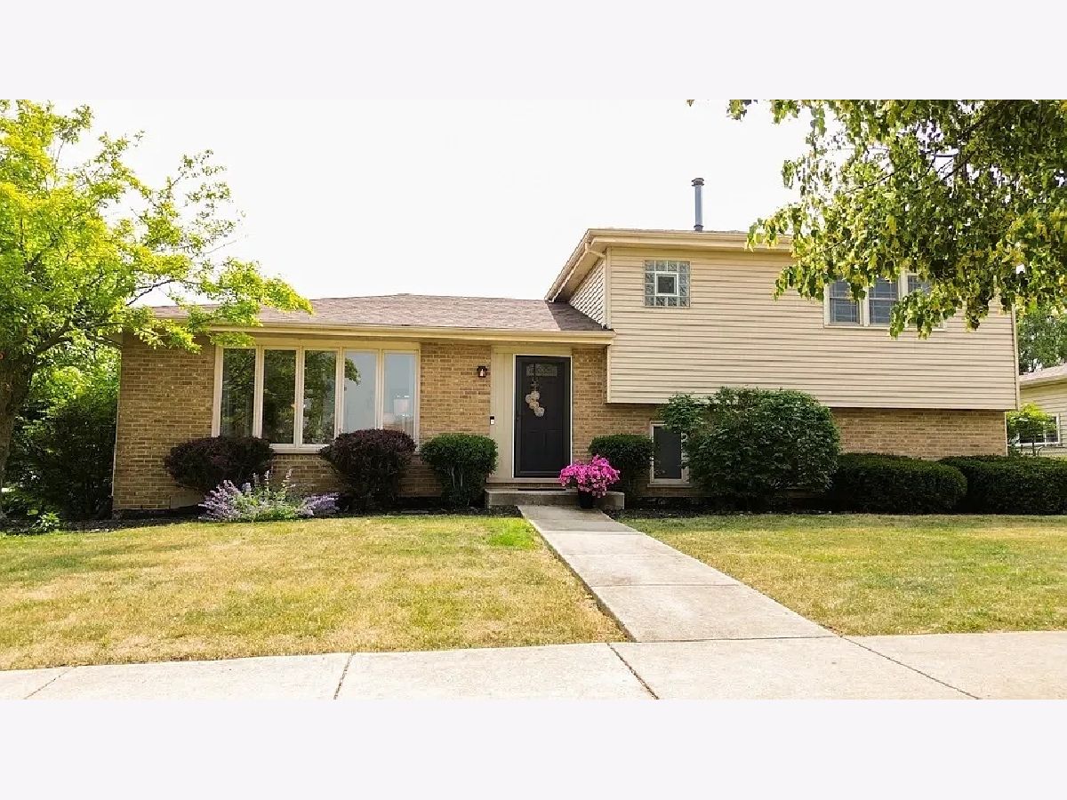  For Rent Orland Hills Illinois, 17001 93rd