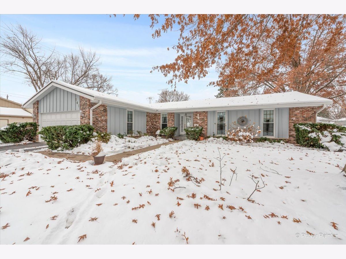  For Sale Cary Illinois, 145 Sherwood Drive