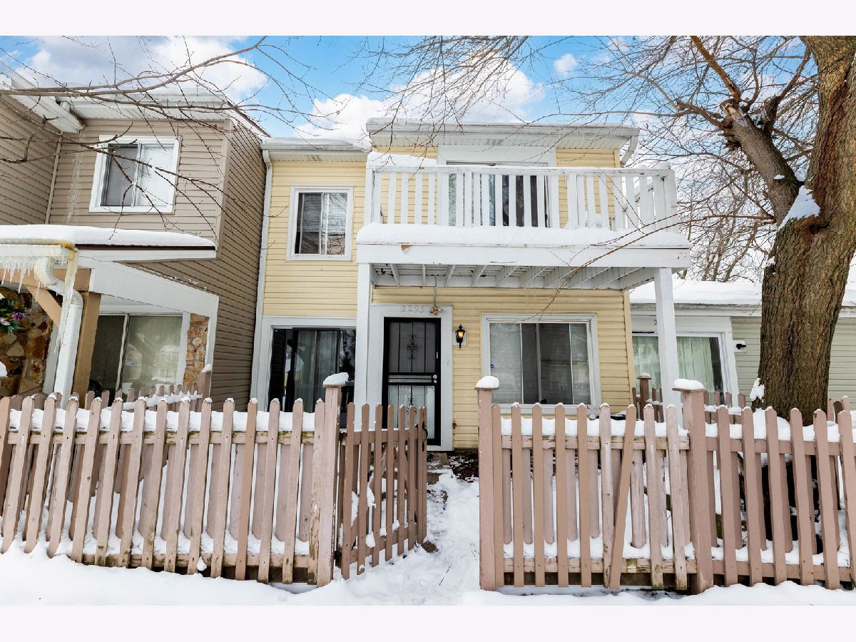  For Sale Country Club Hills Illinois, 2295 Windsor Lane