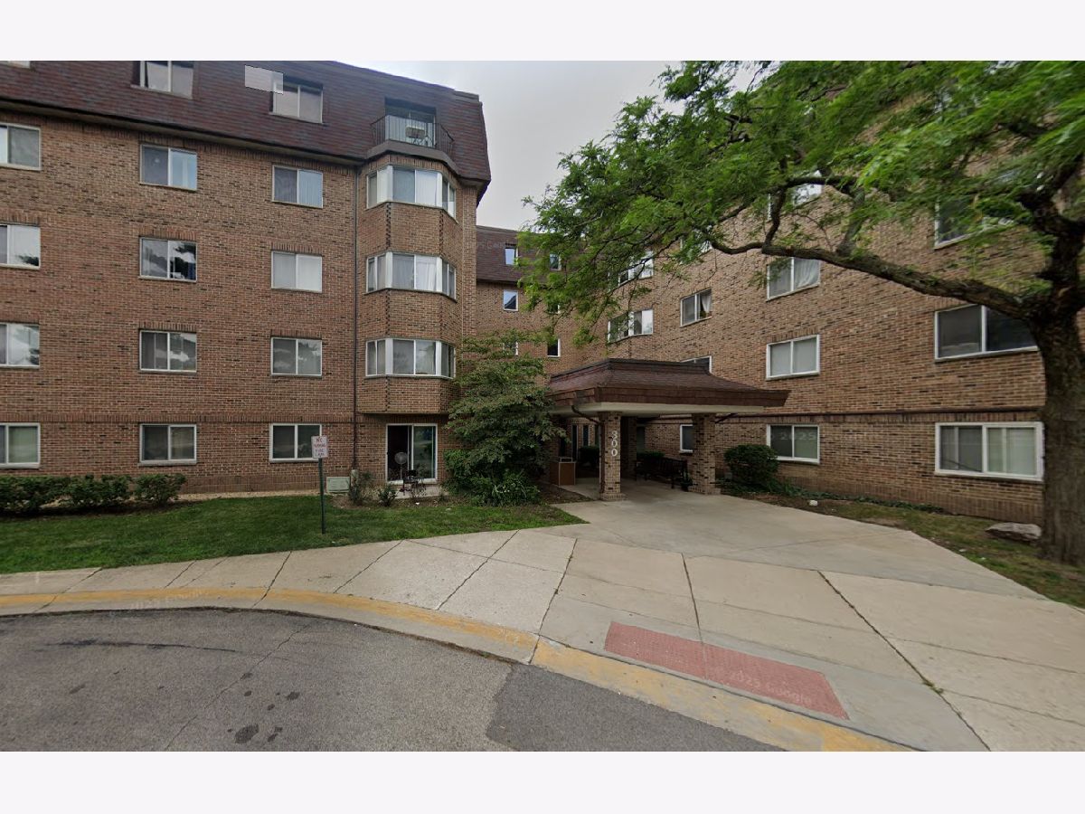  For Sale Schaumburg Illinois, 300 Roselle Road