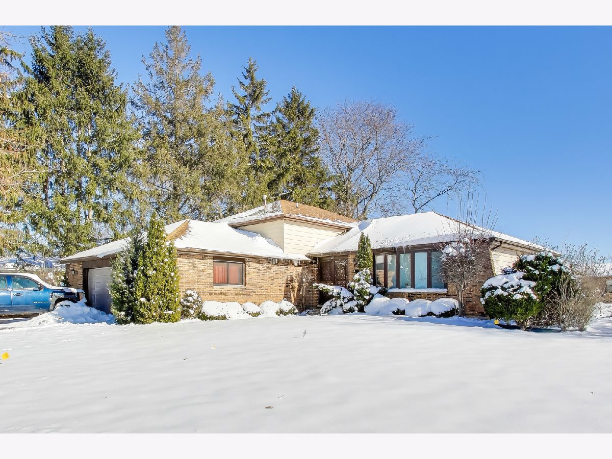  For Sale Matteson Illinois, 749 Old Farm Road