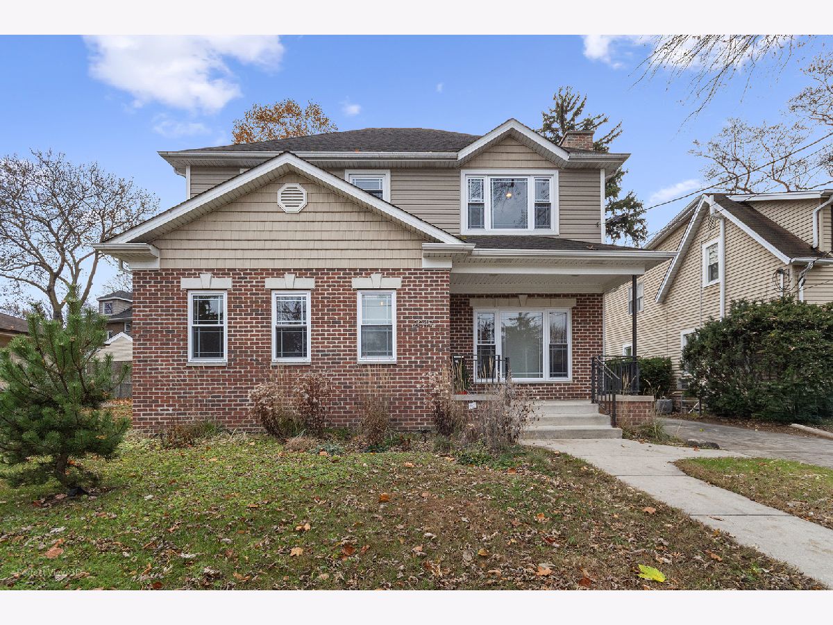  For Sale Wilmette Illinois, 2047 Wilmette Avenue