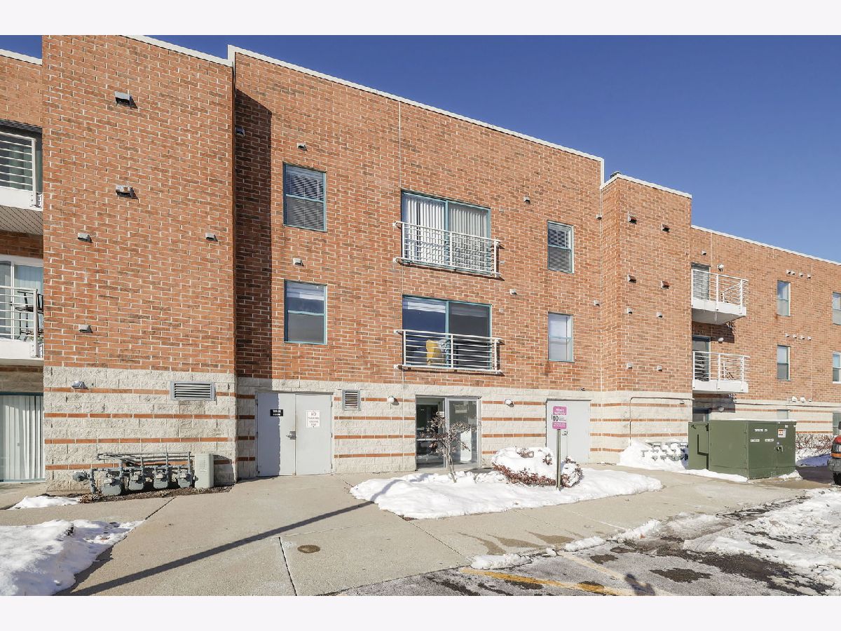  For Sale Rolling Meadows Illinois, 3255 Kirchoff Road