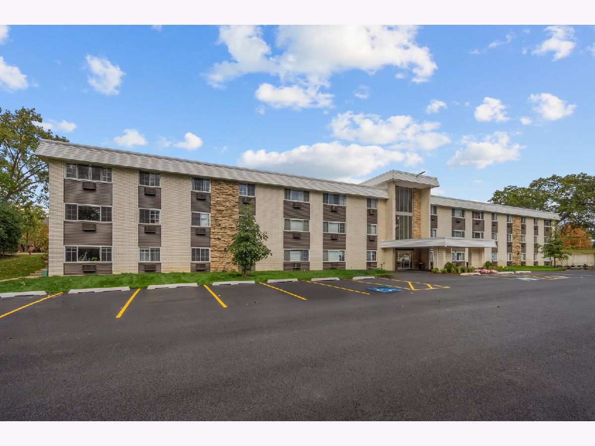  For Rent Libertyville Illinois, 375 Winchester