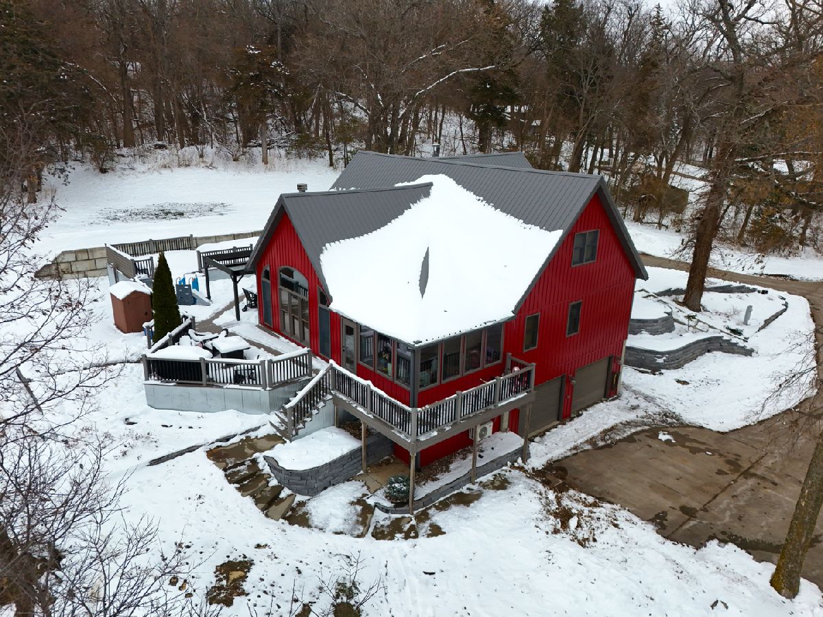  Sold Fulton Illinois, 9120 Spring Valley