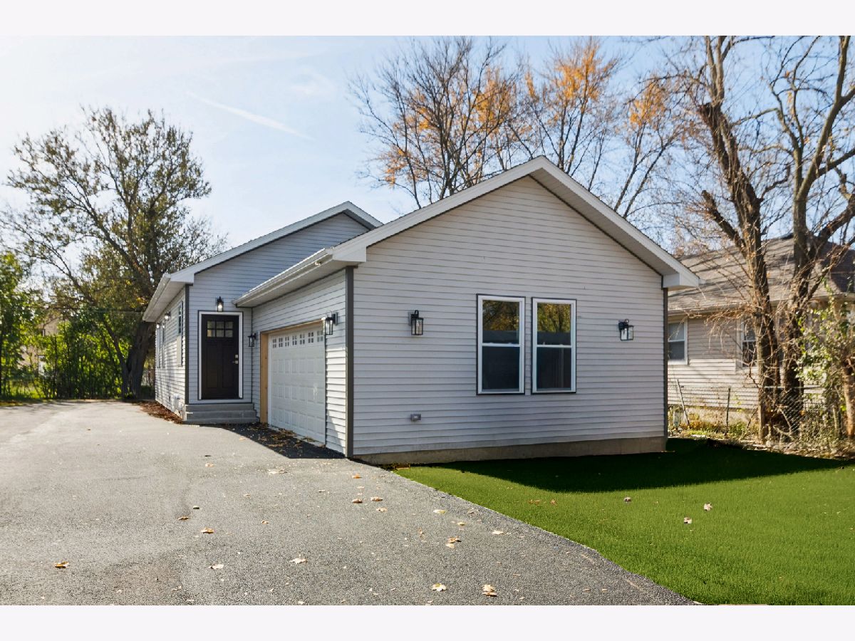  For Sale Lockport Illinois, 302 Hughes Avenue