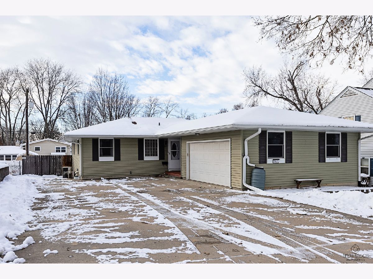  Sold Ottawa Illinois, 767 Adams