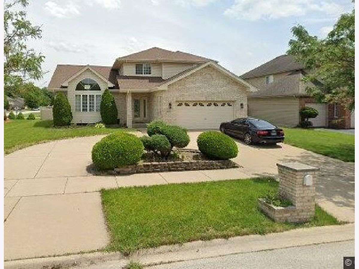  For Sale Lansing Illinois, 18115 Charlotte Lane