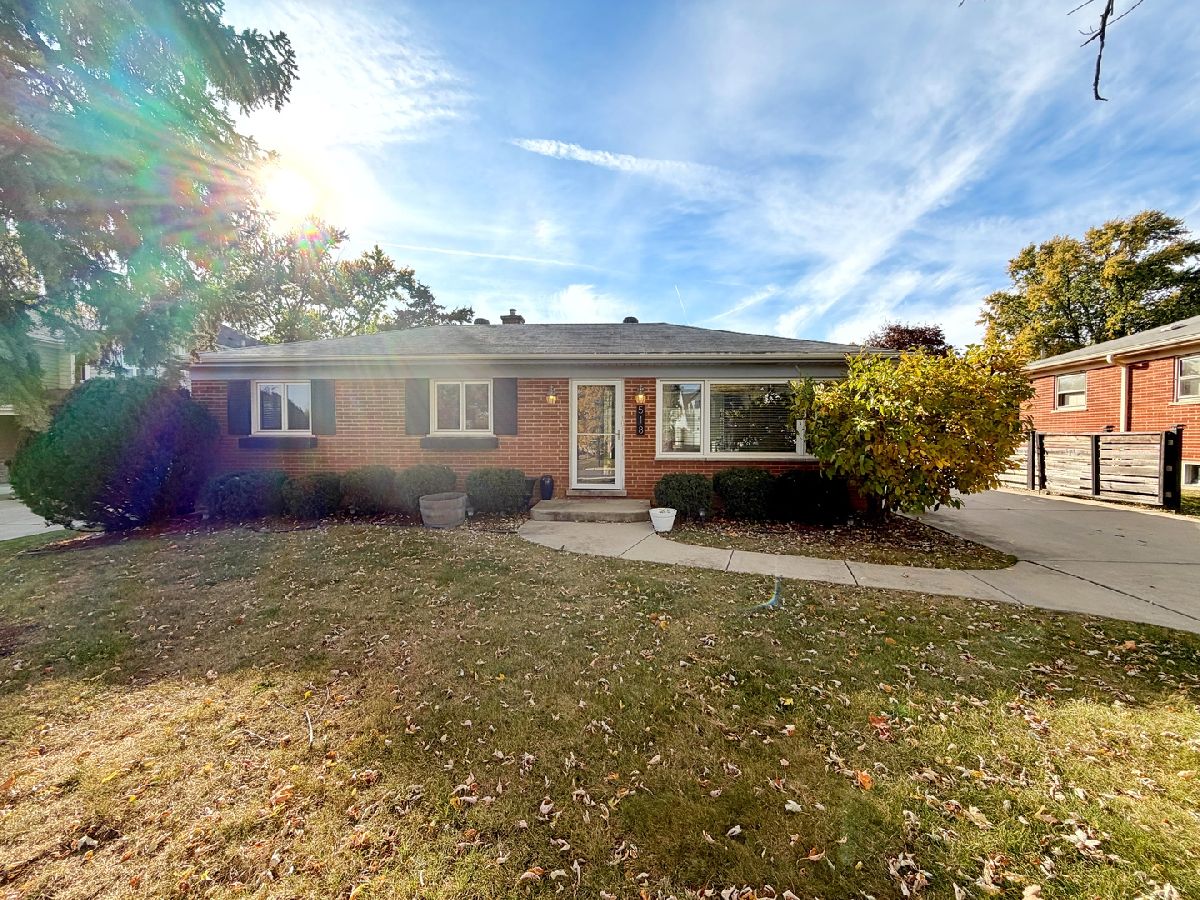  Sold Oakbrook Terrace Illinois, 1S518 Macarthur