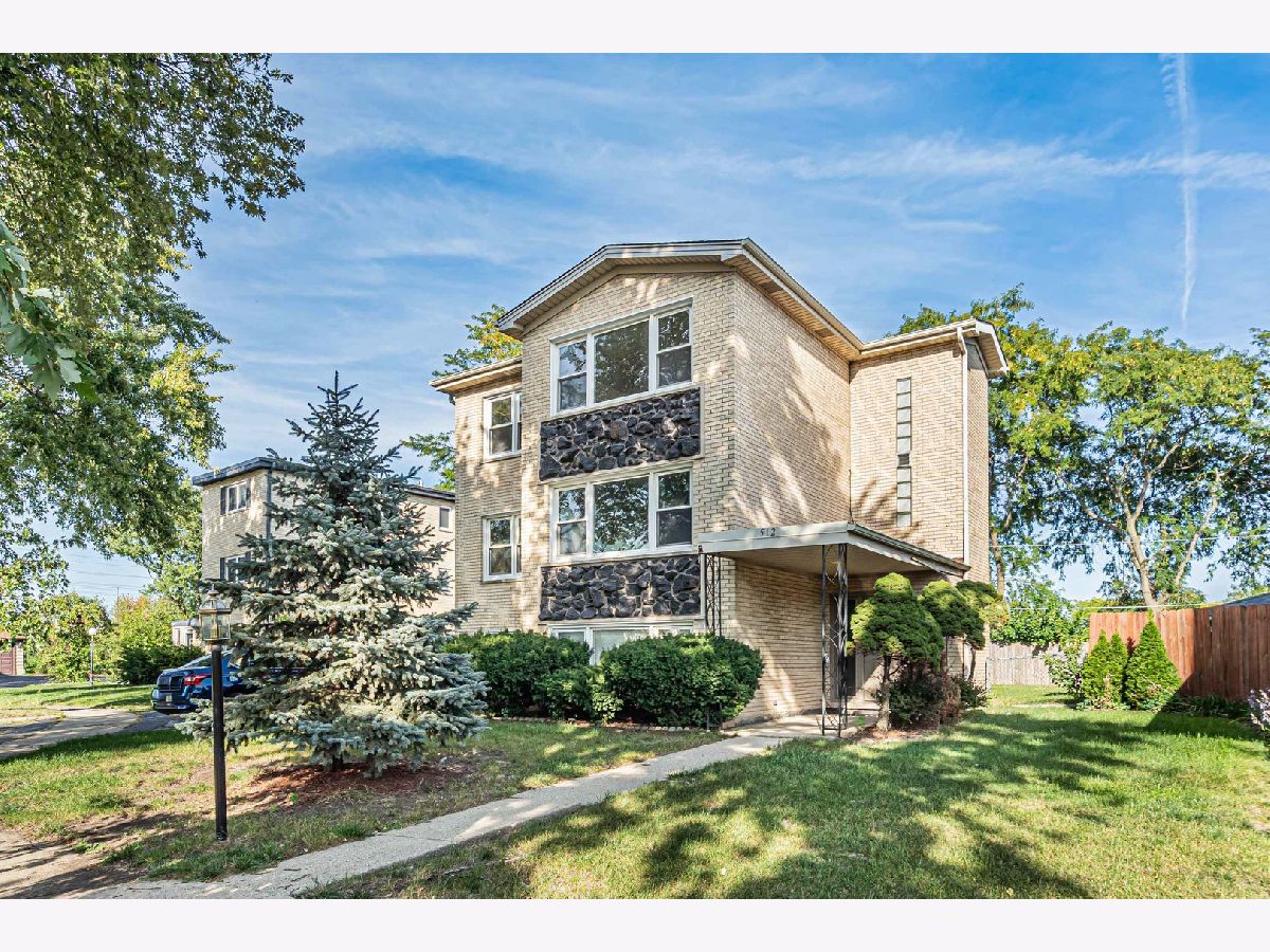  For Rent Mount Prospect Illinois, 512 Ida