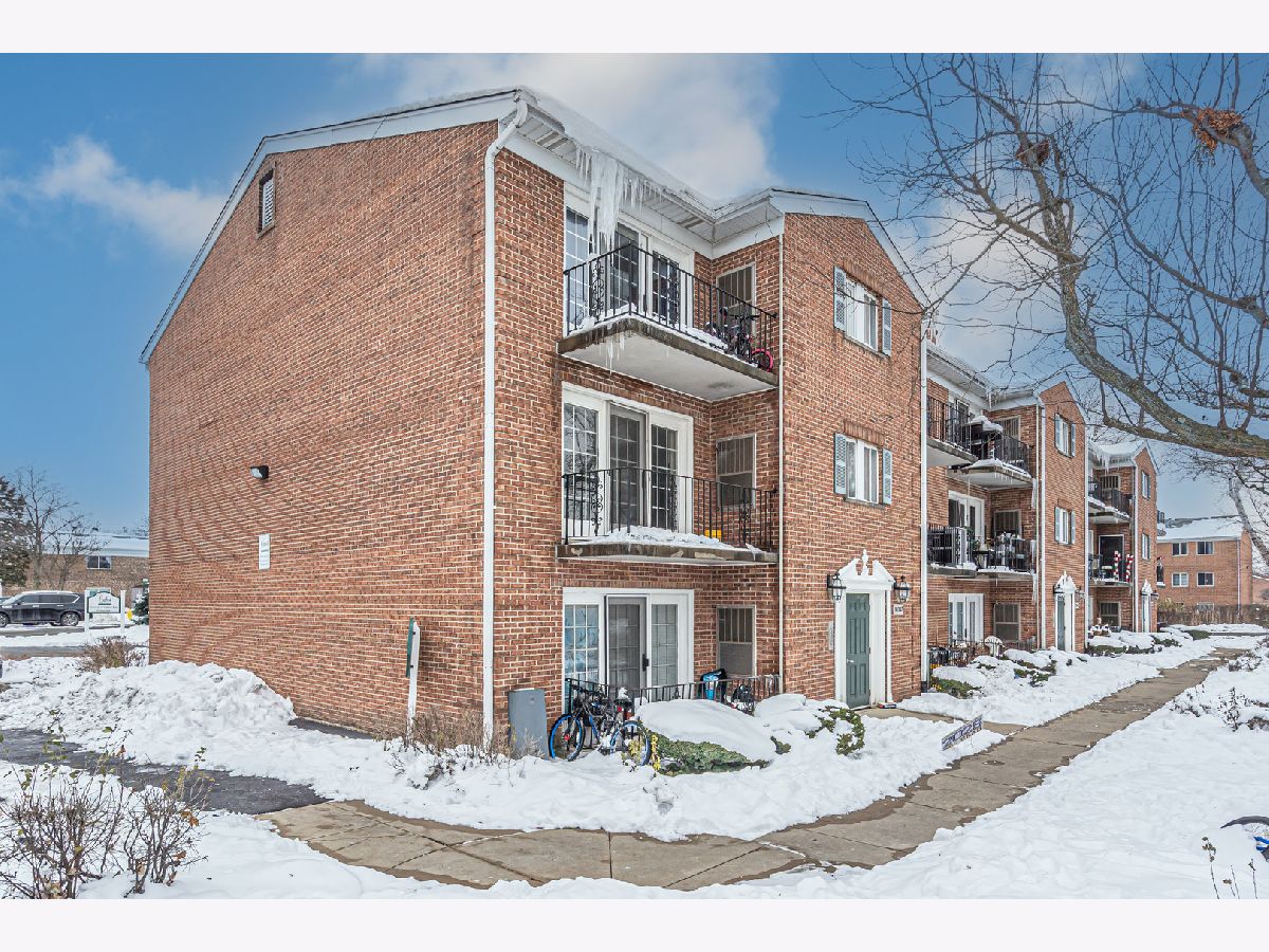  For Sale Glenview Illinois, 10347 Dearlove Road