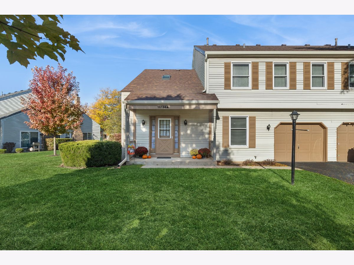  For Sale Huntley Illinois, 11708 Pine Way