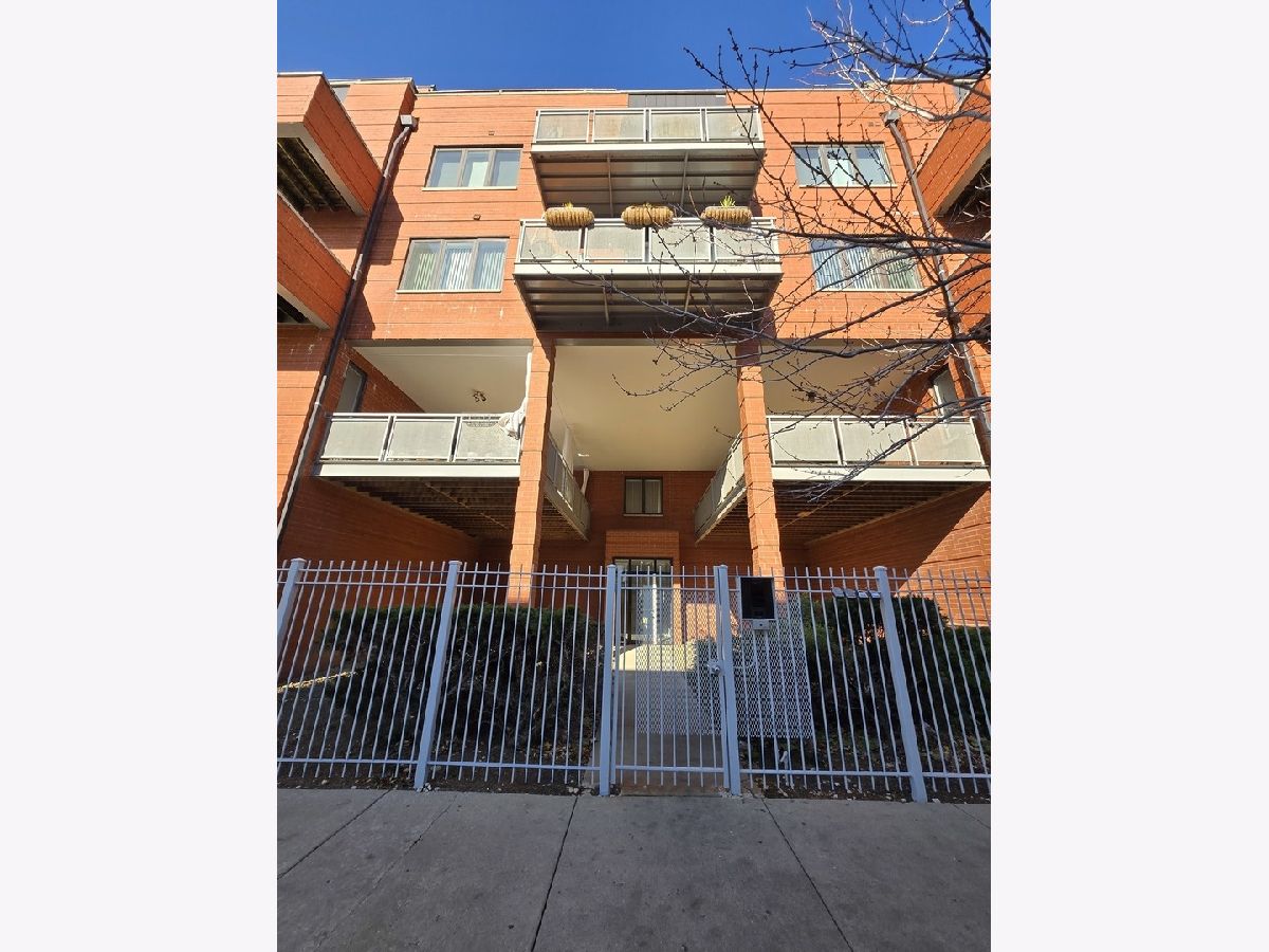  For Rent Chicago Illinois, 2358 School