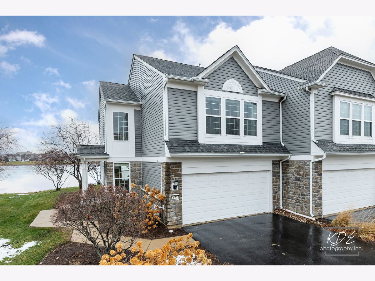 Townhomes & Homes For Rent Prescott Mill Oswego Illinois, 651 Hawley