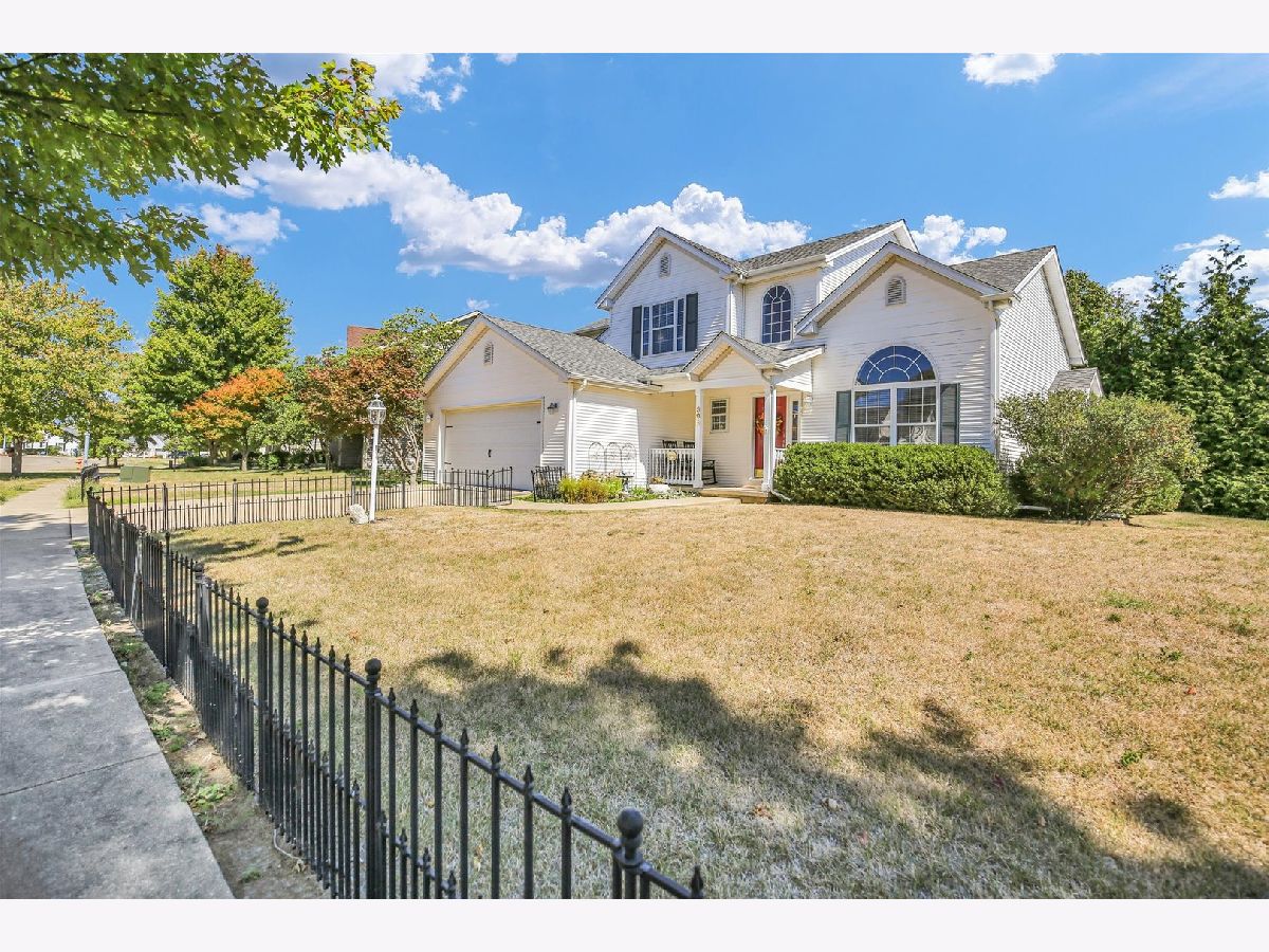 Homes & Condos & Townhomes Sold Prairie Fields Savoy Illinois, 304 Tomaras