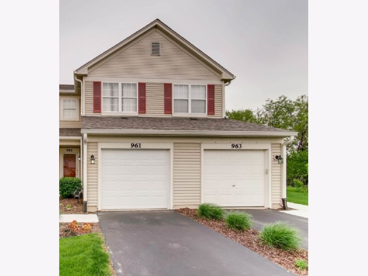  For Rent Naperville Illinois, 961 Genesee