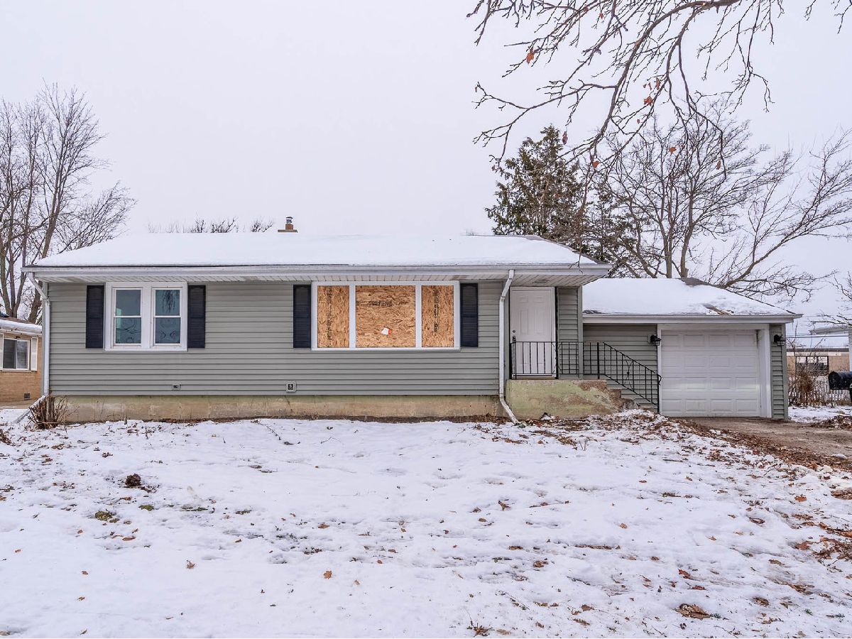  For Sale Villa Park Illinois, 409 Iowa Avenue