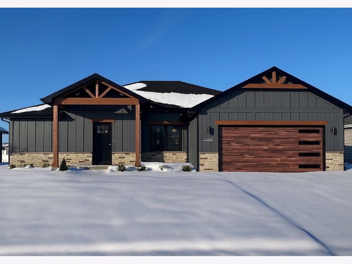  For Sale Bourbonnais Illinois, 463 Edgebrook Drive