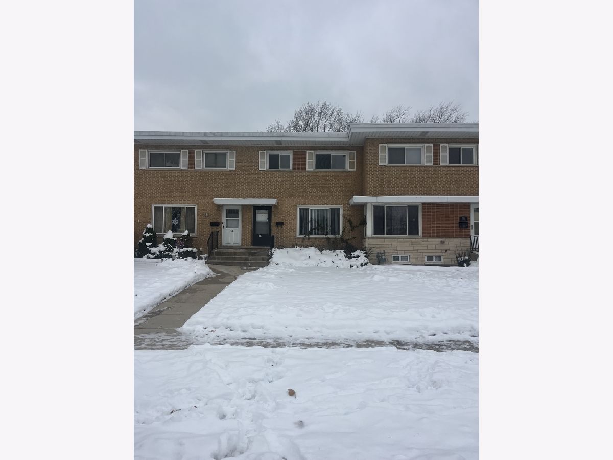  For Rent Mount Prospect Illinois, 68 Albert