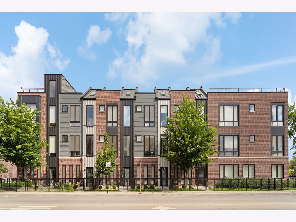  For Sale Chicago Illinois, 4204 Belmont Avenue