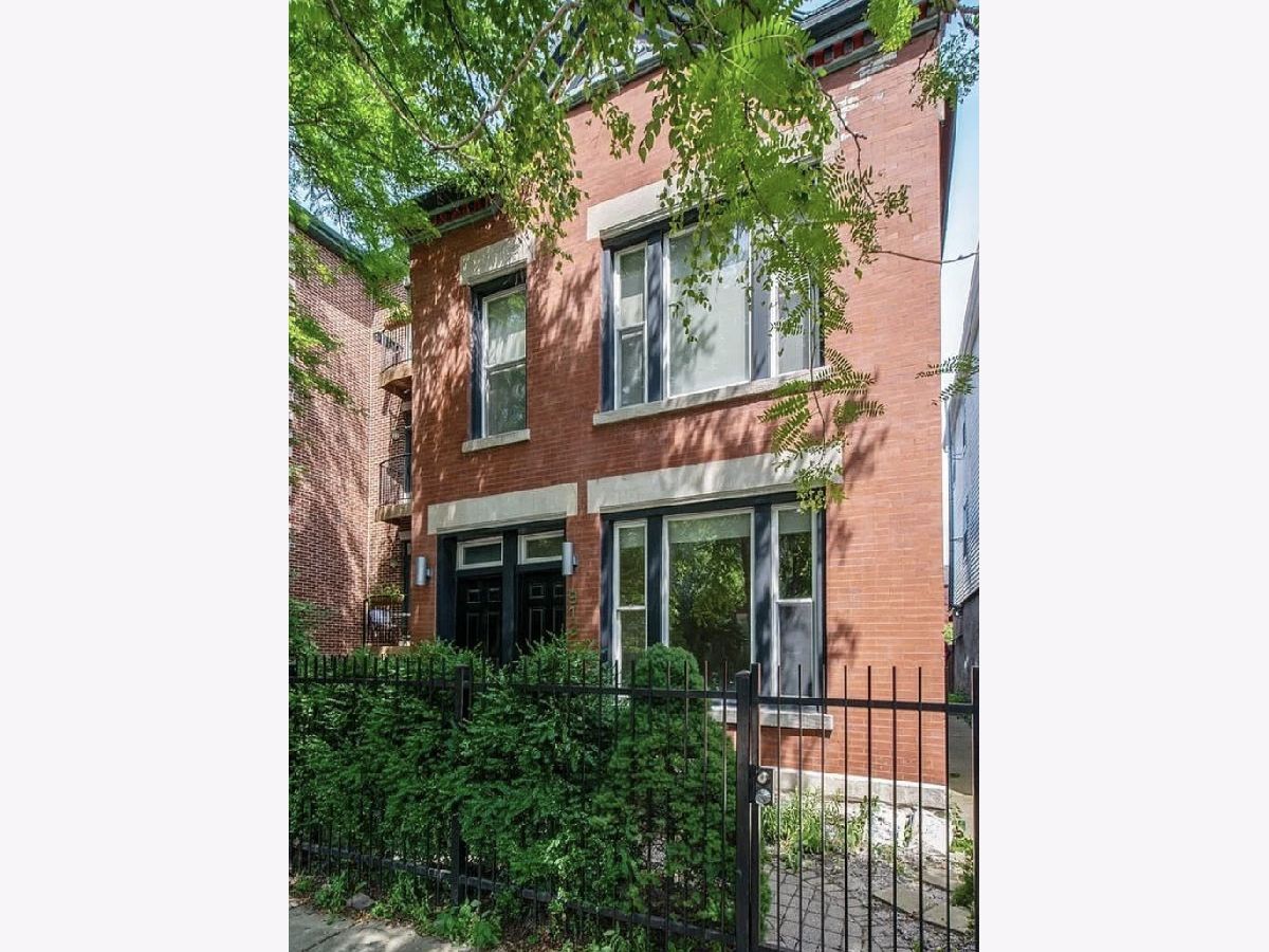  Rented Chicago Illinois, 913 Honore