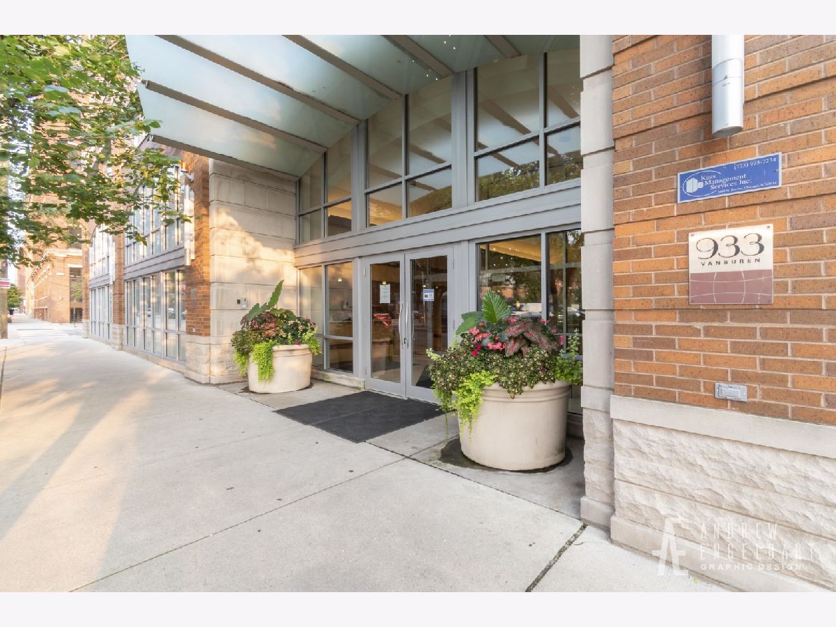  For Rent Chicago Illinois, 933 Van Buren