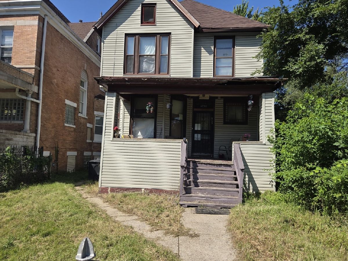  For Sale Chicago Illinois, 6738 Normal Boulevard
