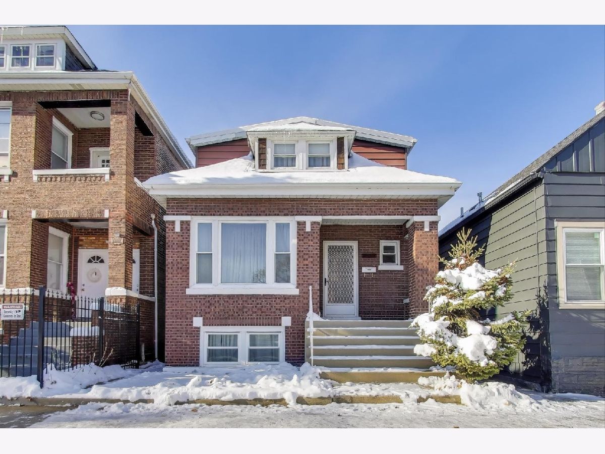  For Sale Chicago Illinois, 3958 Rockwell Street