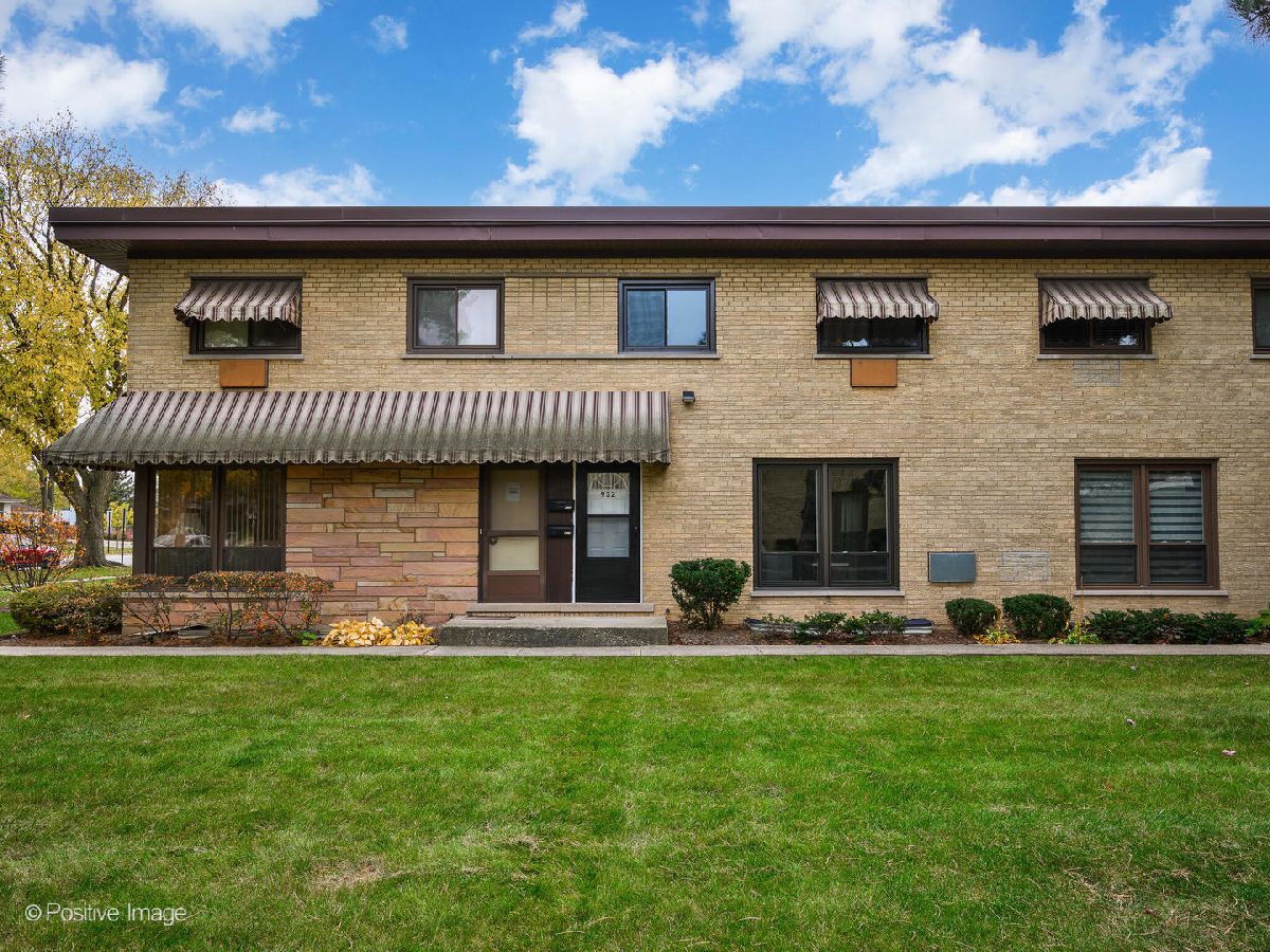  For Sale Mount Prospect Illinois, 932 Wheeling Road