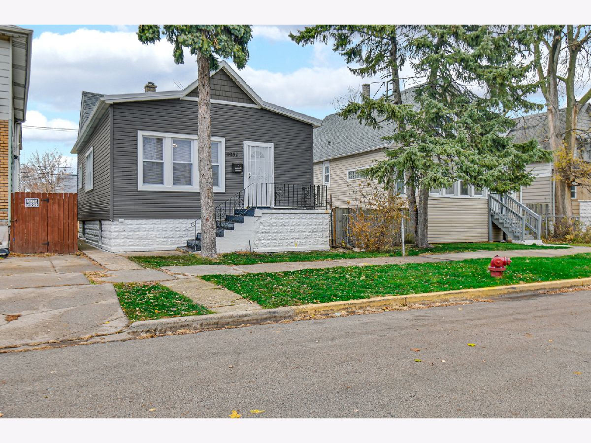  For Sale Chicago Illinois, 1032 103rd Place