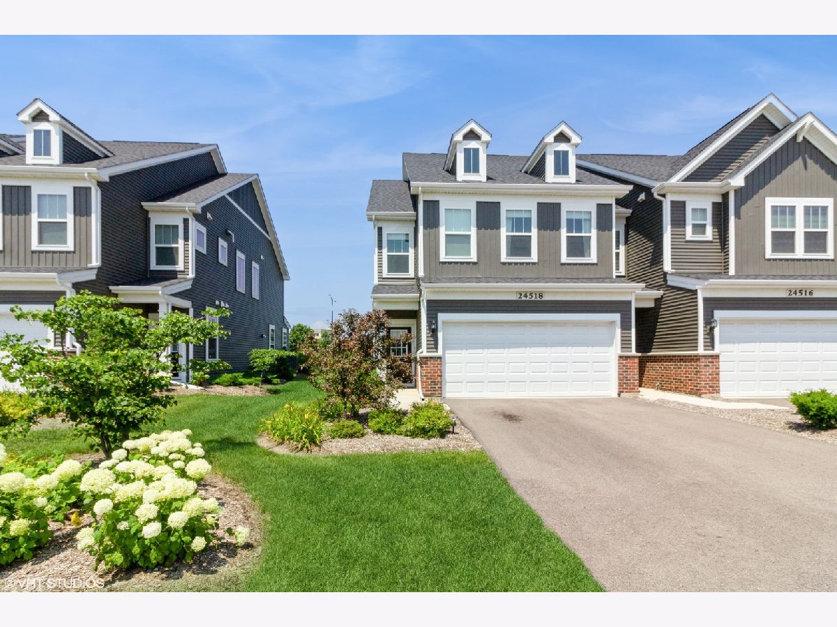  For Rent Plainfield Illinois, 24518 Alexis