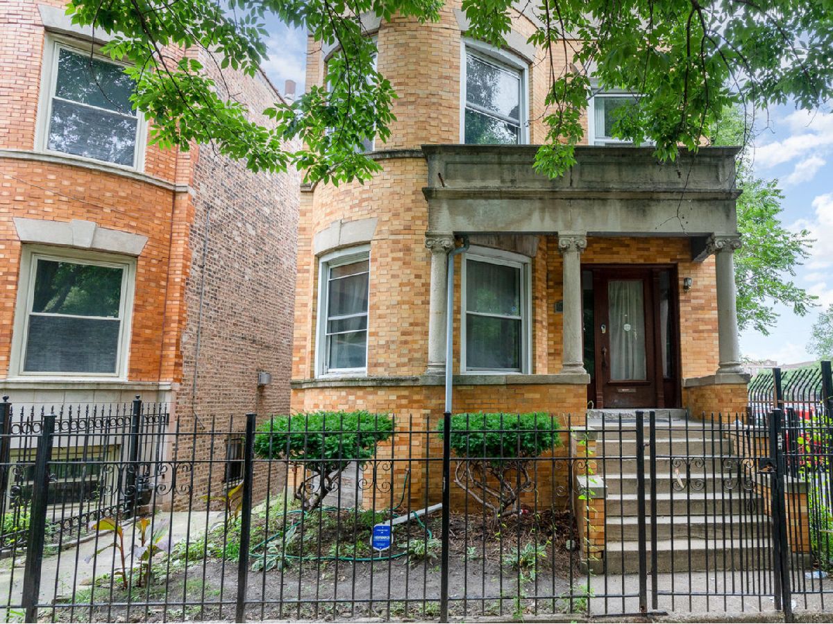  For Sale Chicago Illinois, 5239 Ingleside Avenue