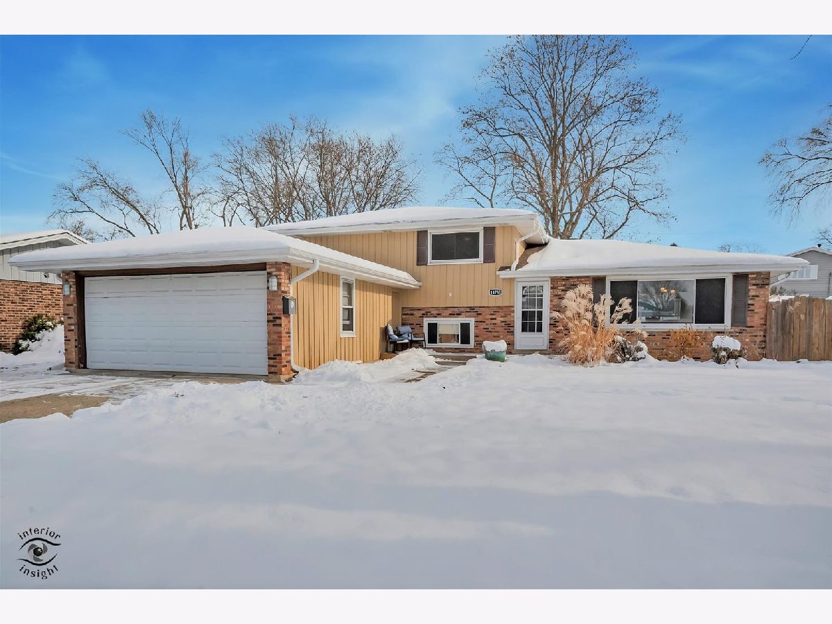  Sold Orland Park Illinois, 14785 Highland