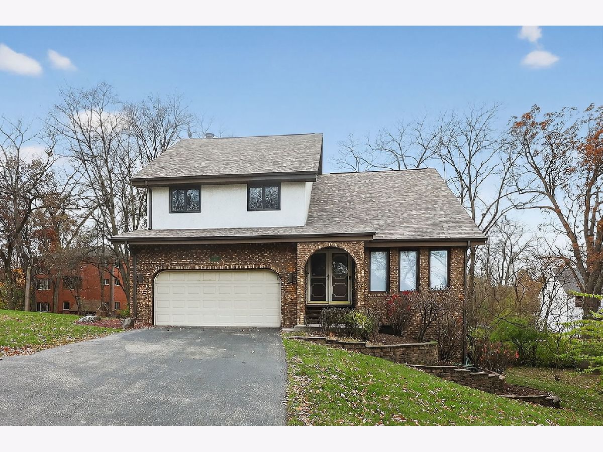  For Sale Lemont Illinois, 806 Hillview Drive